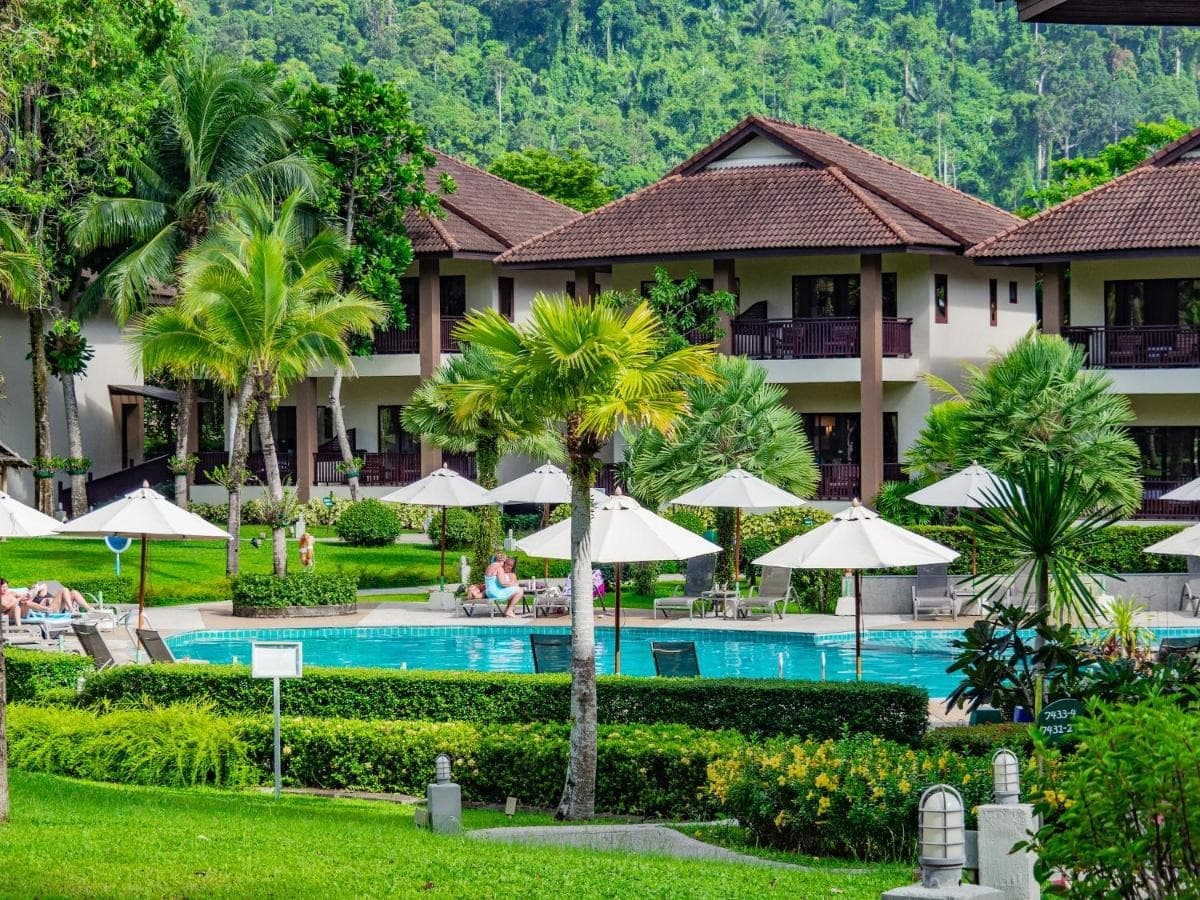the leaf oceanside